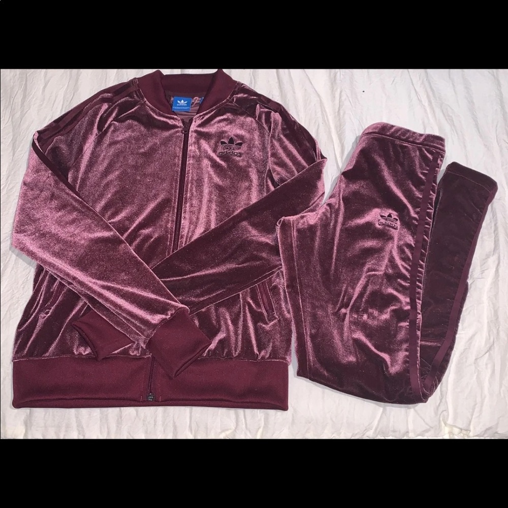 Velvet Adidas Set